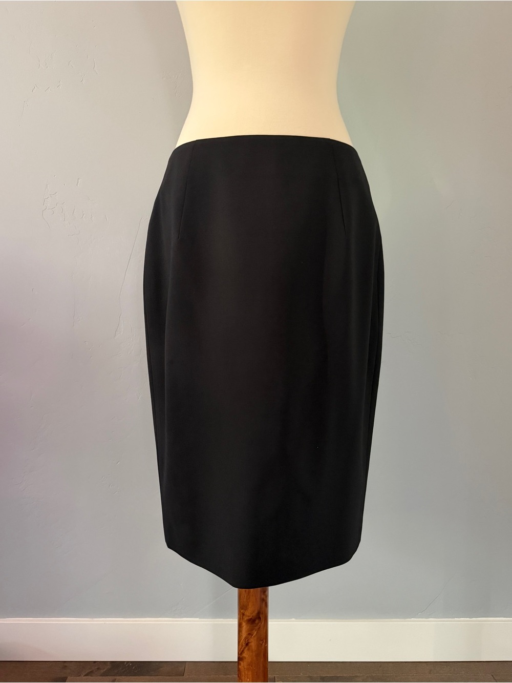 BOSS Hugo Boss Villina1 Black 96% Virgin Wool Pencil Skirt US 10